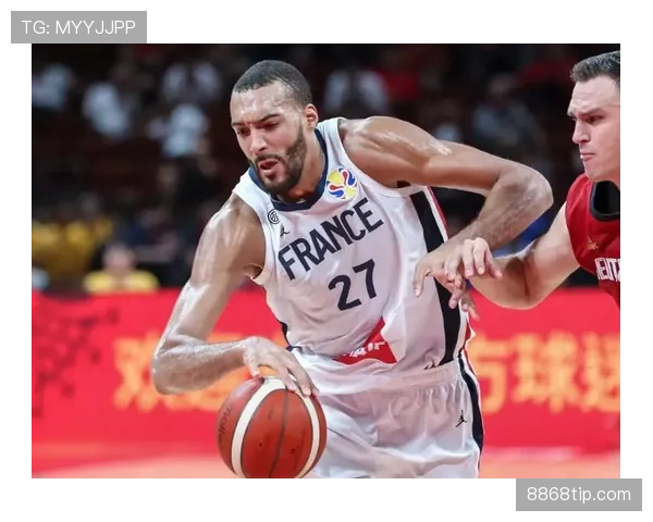 篮球比赛中NBA与FIBA回场规则的适用标准有何差异